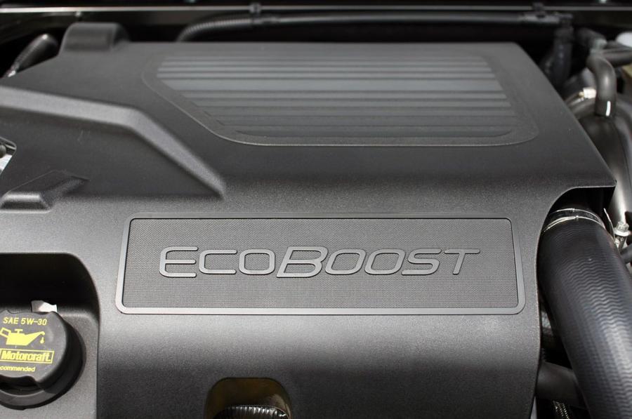  Lincoln MKS EcoBoost 2013 года  (фото 34 из 42)